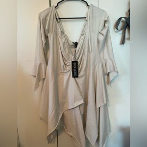 Current Mood. Off white 2X Handkerchief Dress. NWT